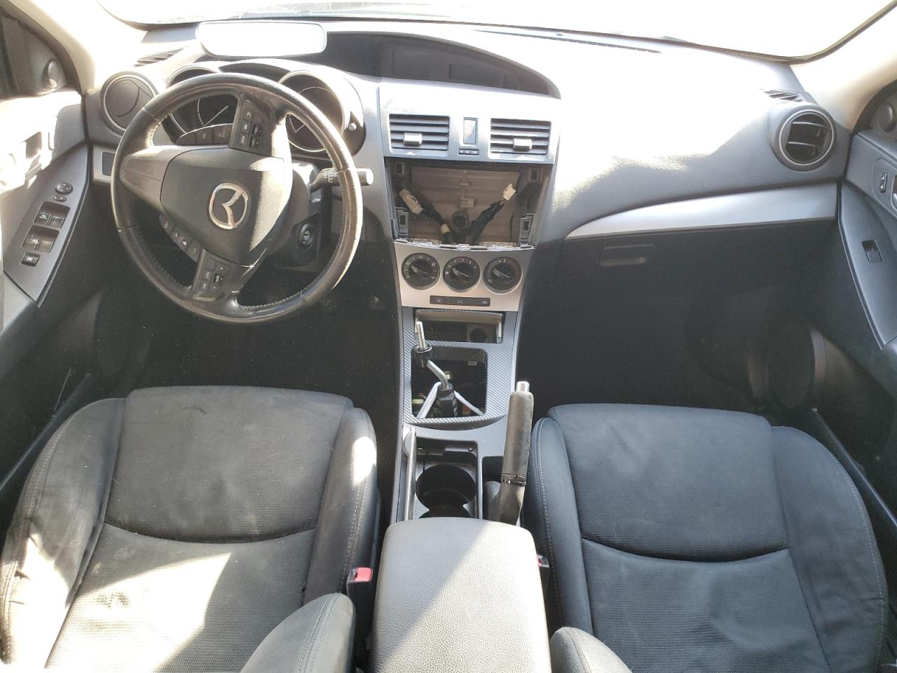 2010 Mazda 3 S VIN: JM1BL1H53A1247272 Lot: 91872195