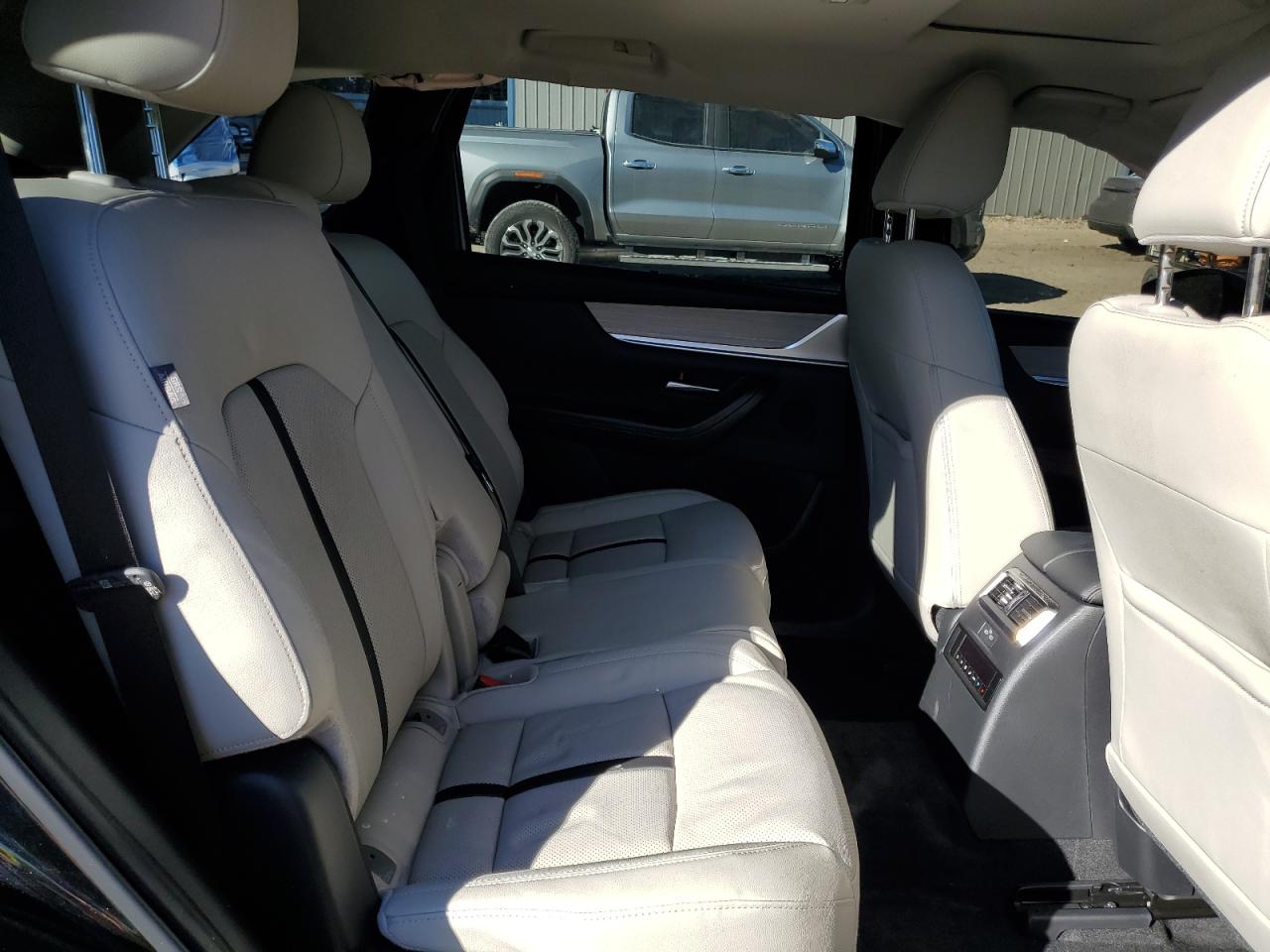 2025 Mazda Cx-70 Premium VIN: JM3KJDHD8S1124655 Lot: 91777465