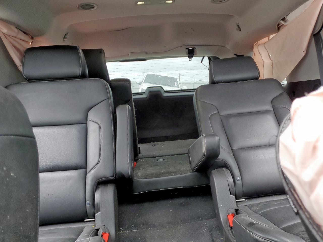 2019 Chevrolet Tahoe C1500 Lt VIN: 1GNSCBKC2KR178761 Lot: 93453075