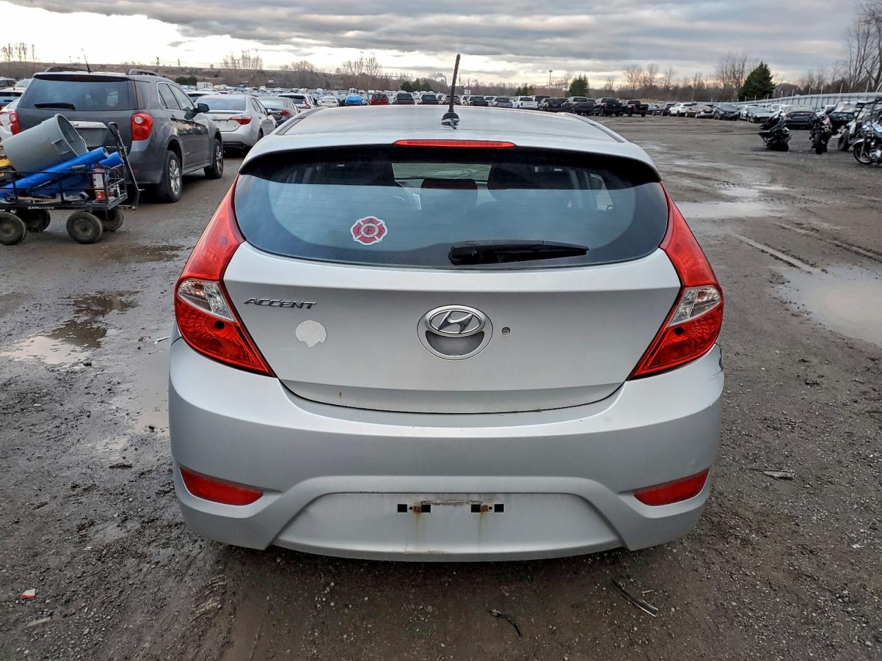 2013 Hyundai Accent Gls VIN: KMHCT5AE3DU110675 Lot: 94162535