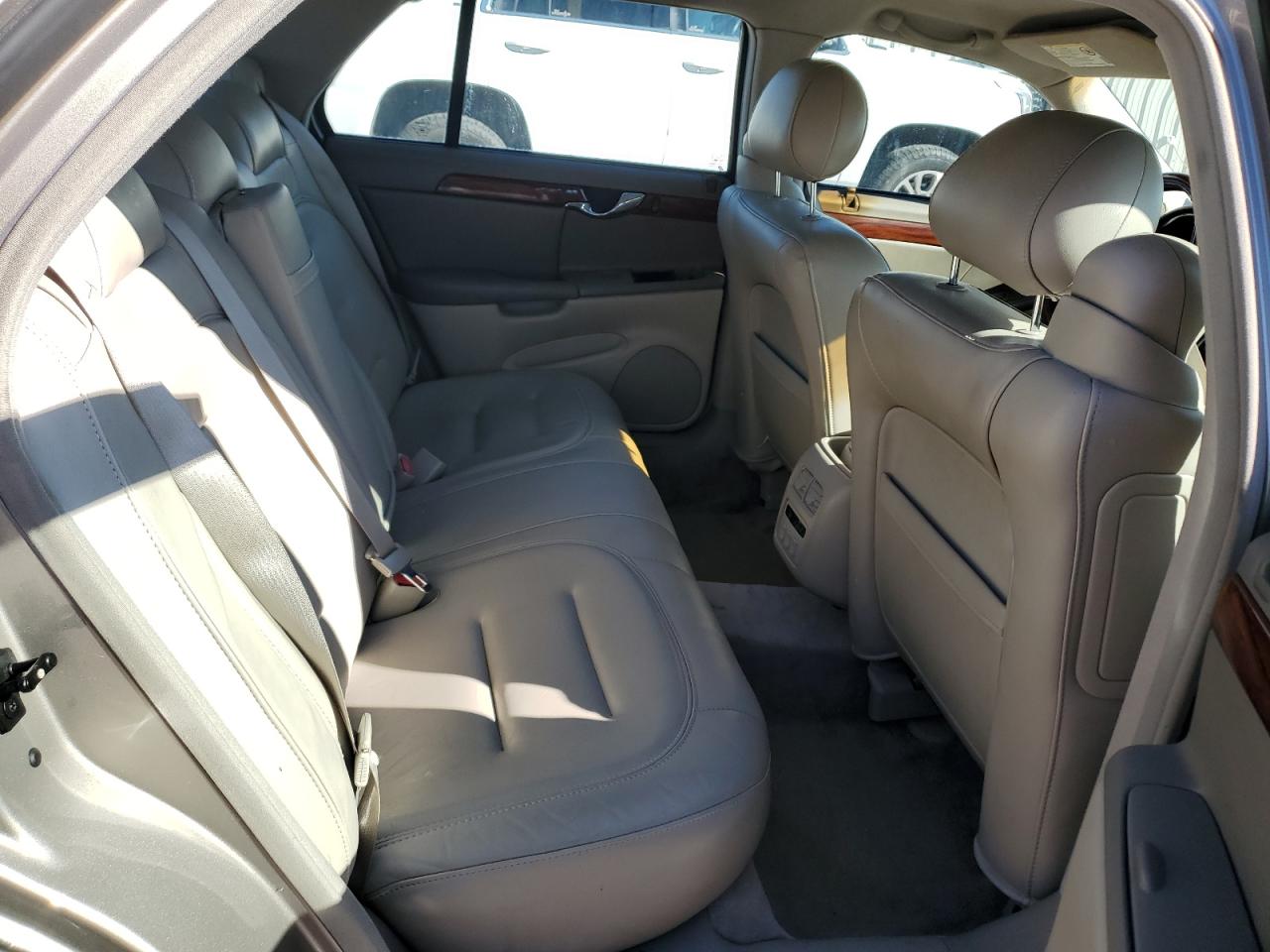 2003 Cadillac Deville VIN: 1G6KD54Y83U230363 Lot: 92185045