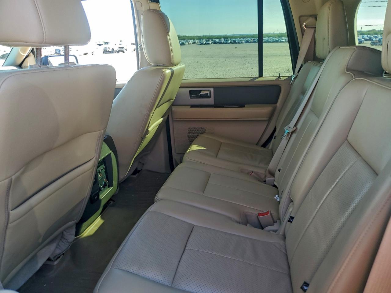 2014 Ford Expedition Xlt VIN: 1FMJU1H50EEF23376 Lot: 94163625