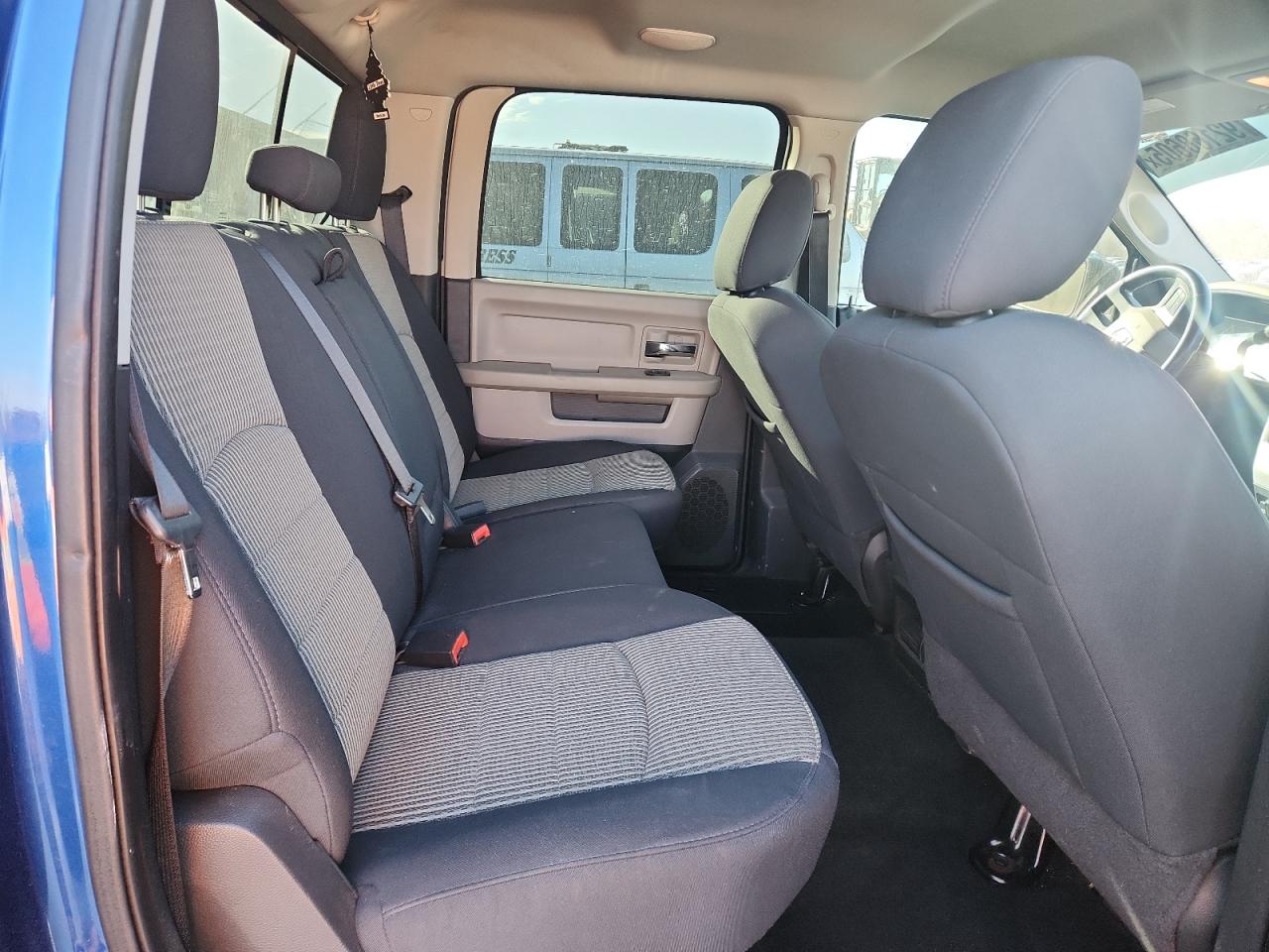 2011 Dodge Ram 1500 VIN: 1D7RV1CT1BS660484 Lot: 92168605