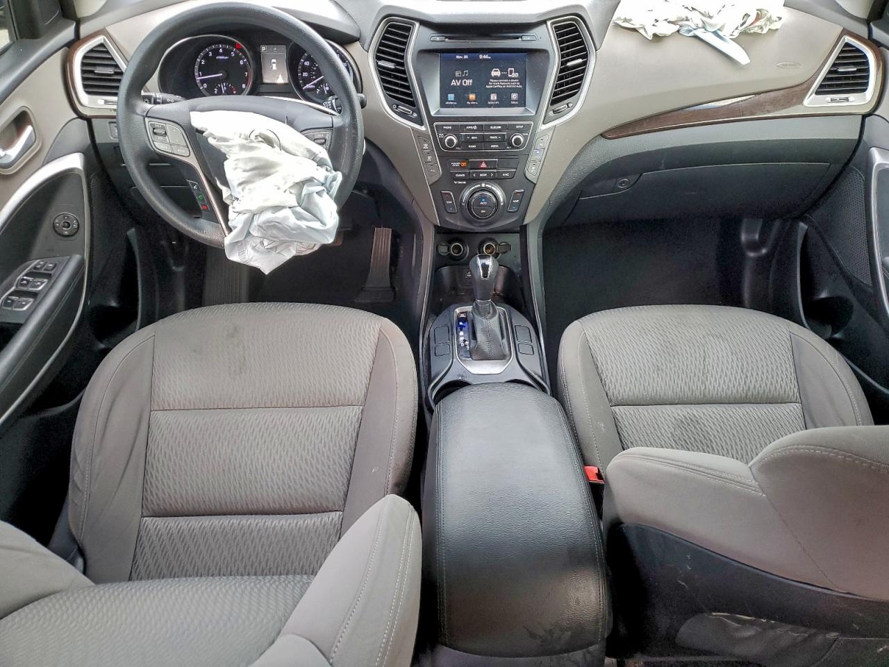 2018 Hyundai Santa Fe Se VIN: KM8SM4HF9JU258648 Lot: 94649705