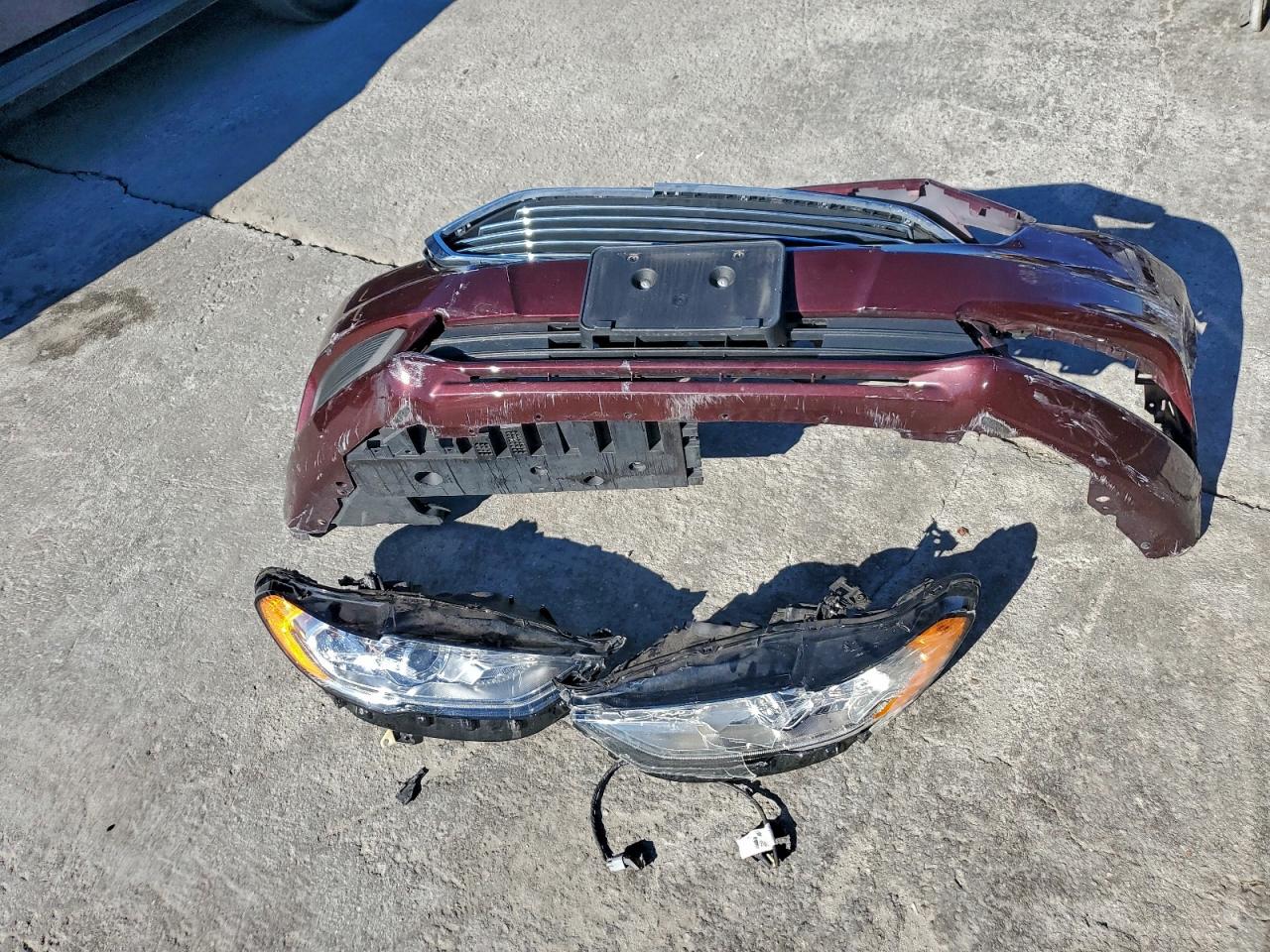 2017 Ford Fusion Se VIN: 3FA6P0H76HR275719 Lot: 93200255