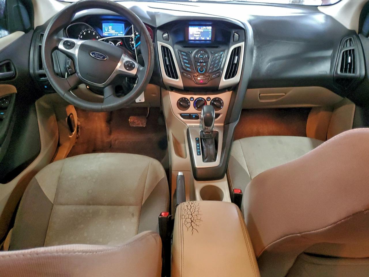 2014 Ford Focus Se VIN: 1FADP3F27EL102849 Lot: 94057575