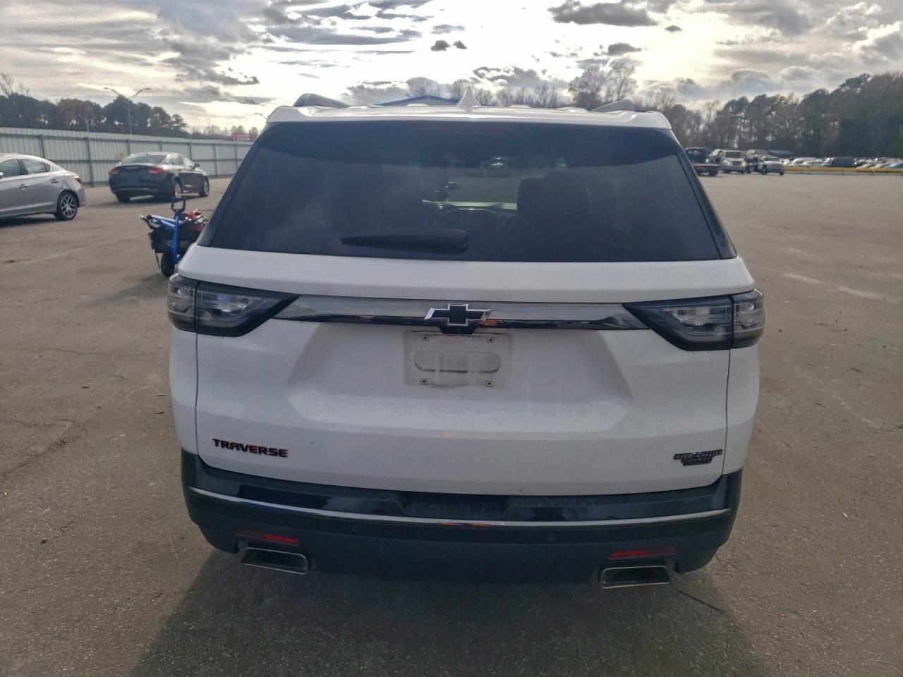 2019 Chevrolet Traverse Premier VIN: 1GNERKKW3KJ284642 Lot: 94301505