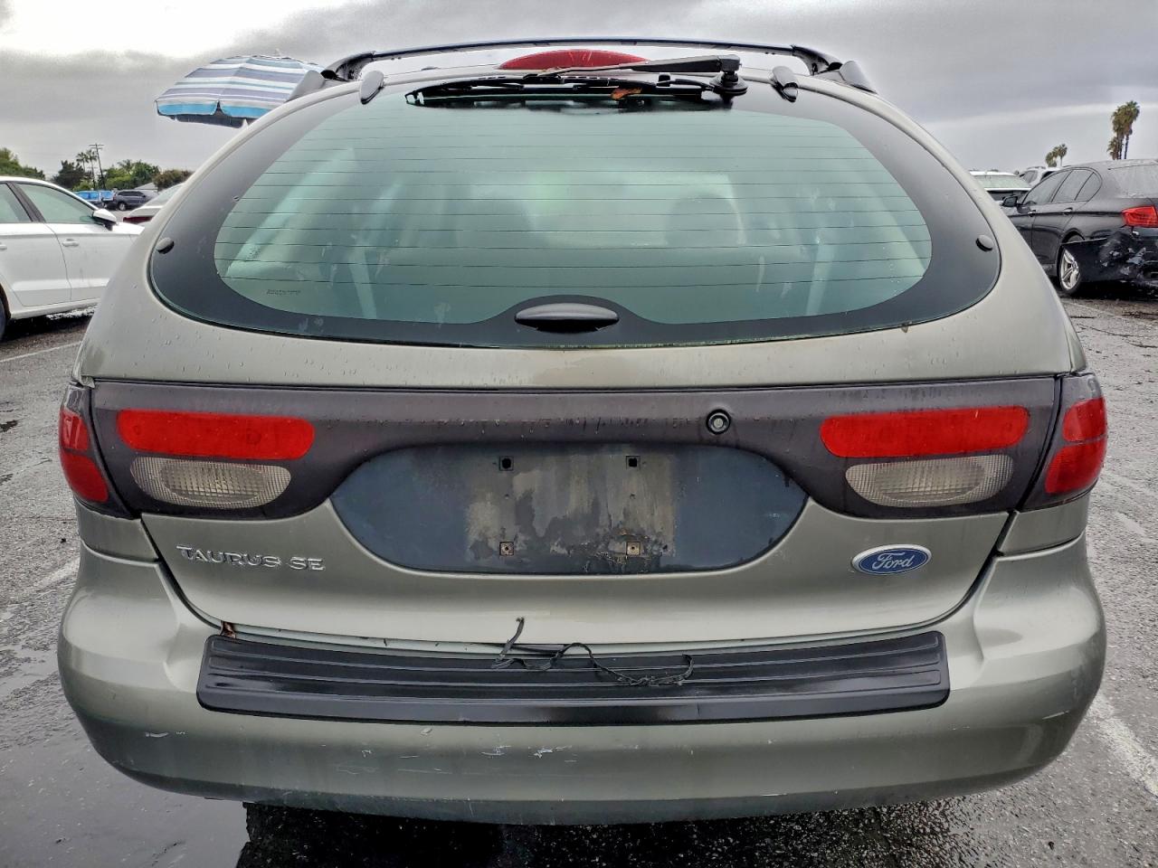 2003 Ford Taurus Se VIN: 1FAFP58UX3A175211 Lot: 93692265