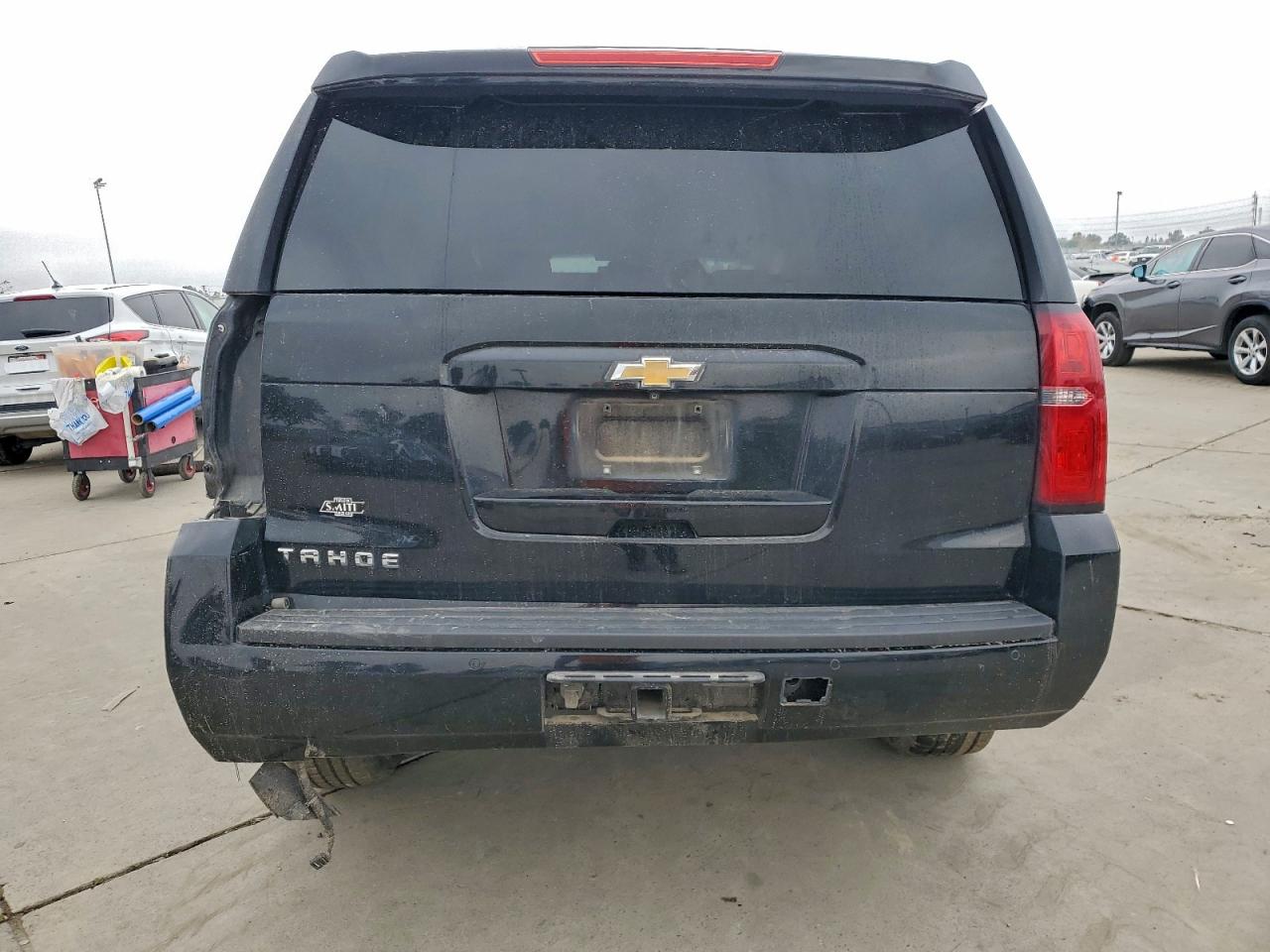 2015 Chevrolet Tahoe C1500 Lt VIN: 1GNSCBKC0FR195015 Lot: 94285375