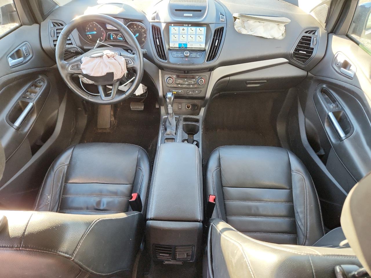 2017 Ford Escape Se VIN: 1FMCU9GD8HUB40005 Lot: 93667455