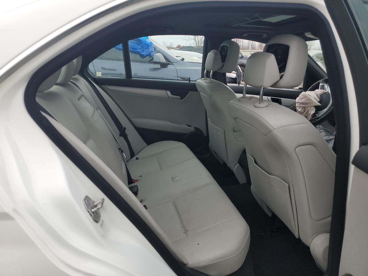 2013 Mercedes-Benz C 250 VIN: WDDGF4HB2DR270719 Lot: 92527975