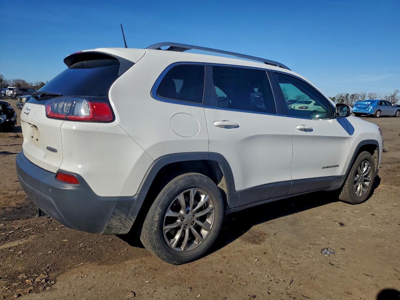 2019 Jeep Cherokee Latitude Plus VIN: 1C4PJMLBXKD288265 Lot: 93390295