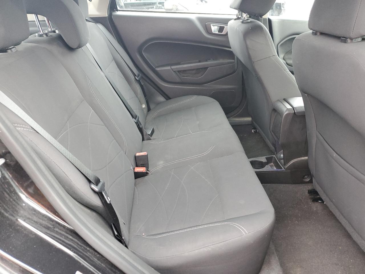 2014 Ford Fiesta Se VIN: 3FADP4EJXEM217698 Lot: 92465375