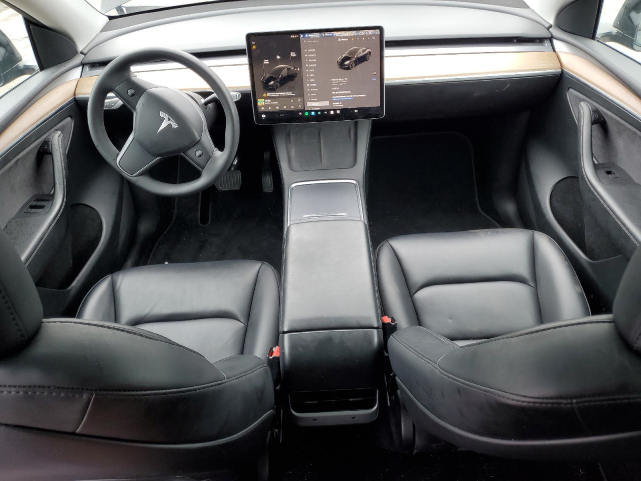 2023 Tesla Model Y VIN: 7SAYGDEE3PF860712 Lot: 92910695