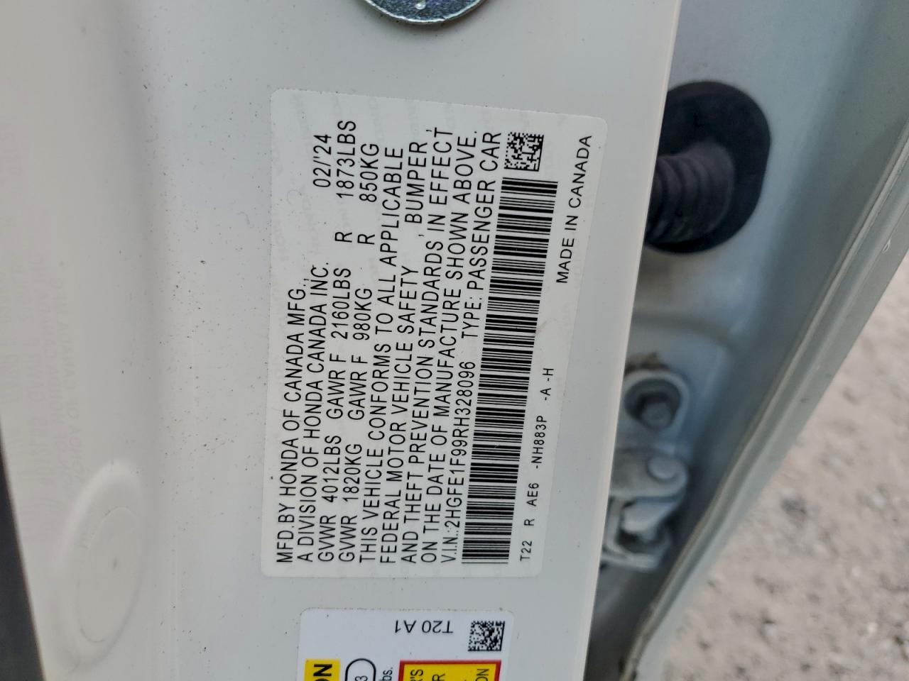 2024 Honda Civic Touring VIN: 2HGFE1F99RH328096 Lot: 94385885