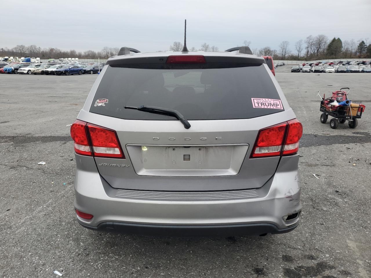 2019 Dodge Journey Se VIN: 3C4PDCBB8KT852864 Lot: 92762605