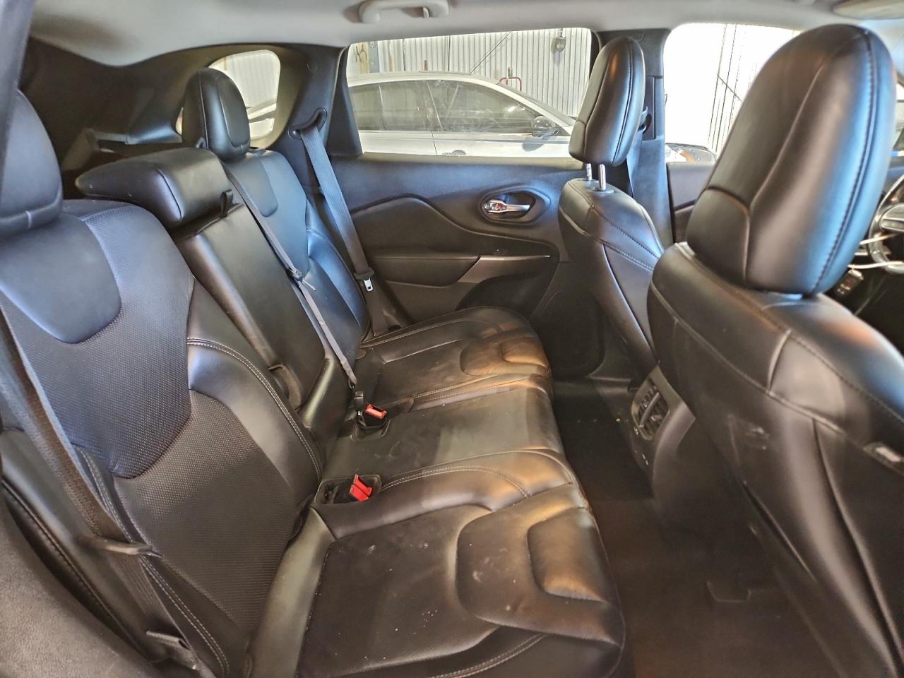 2021 Jeep Cherokee Latitude Lux VIN: 1C4PJMMX8MD126065 Lot: 94081535