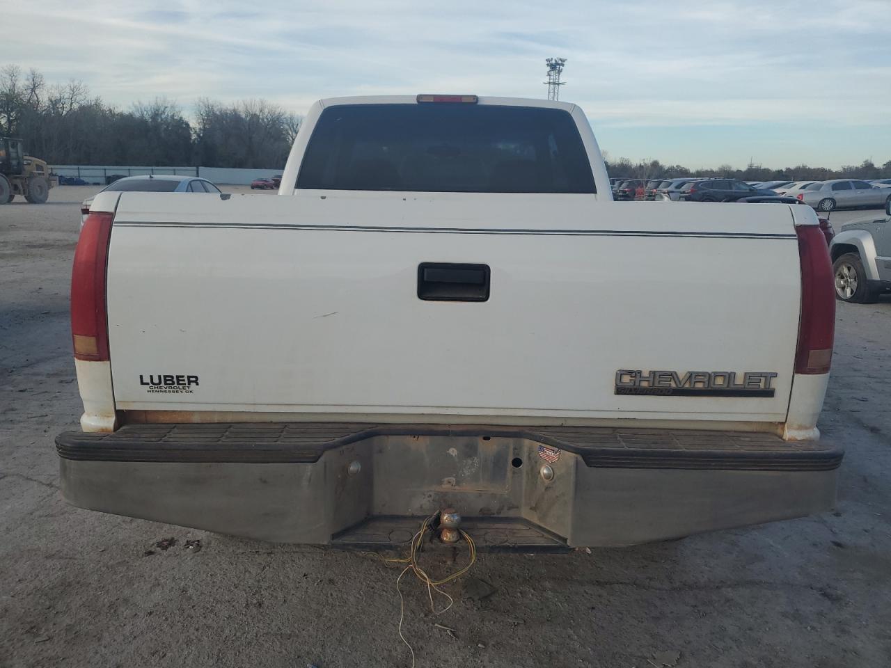 1998 Chevrolet Gmt-400 K1500 VIN: 2GCEK19R6W1259452 Lot: 93072295