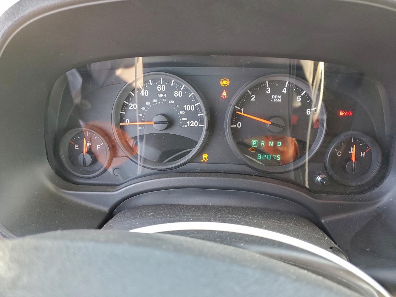 2010 Jeep Compass Sport VIN: 1J4NF1FB7AD675044 Lot: 93101465