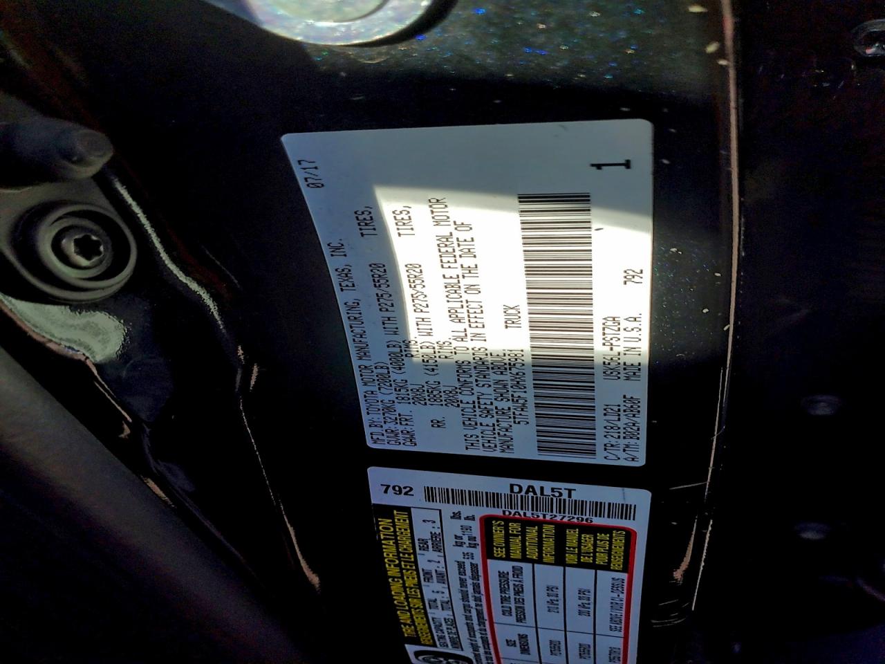 2017 Toyota Tundra Crewmax 1794 VIN: 5TFAW5F10HX675981 Lot: 92998985