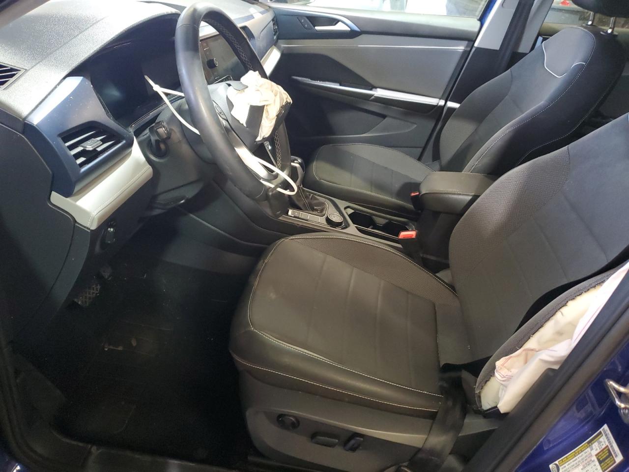 2024 Volkswagen Taos Se VIN: 3VVUX7B29RM017637 Lot: 92378175