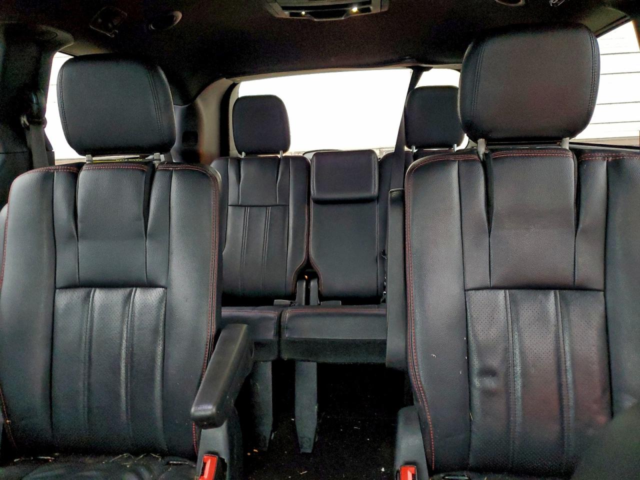 2016 Dodge Grand Caravan R/T VIN: 2C4RDGEG3GR344576 Lot: 94087685