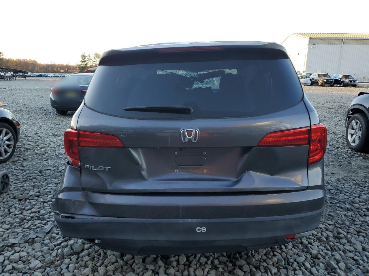 2018 Honda Pilot Lx VIN: 5FNYF5H15JB028018 Lot: 91169395