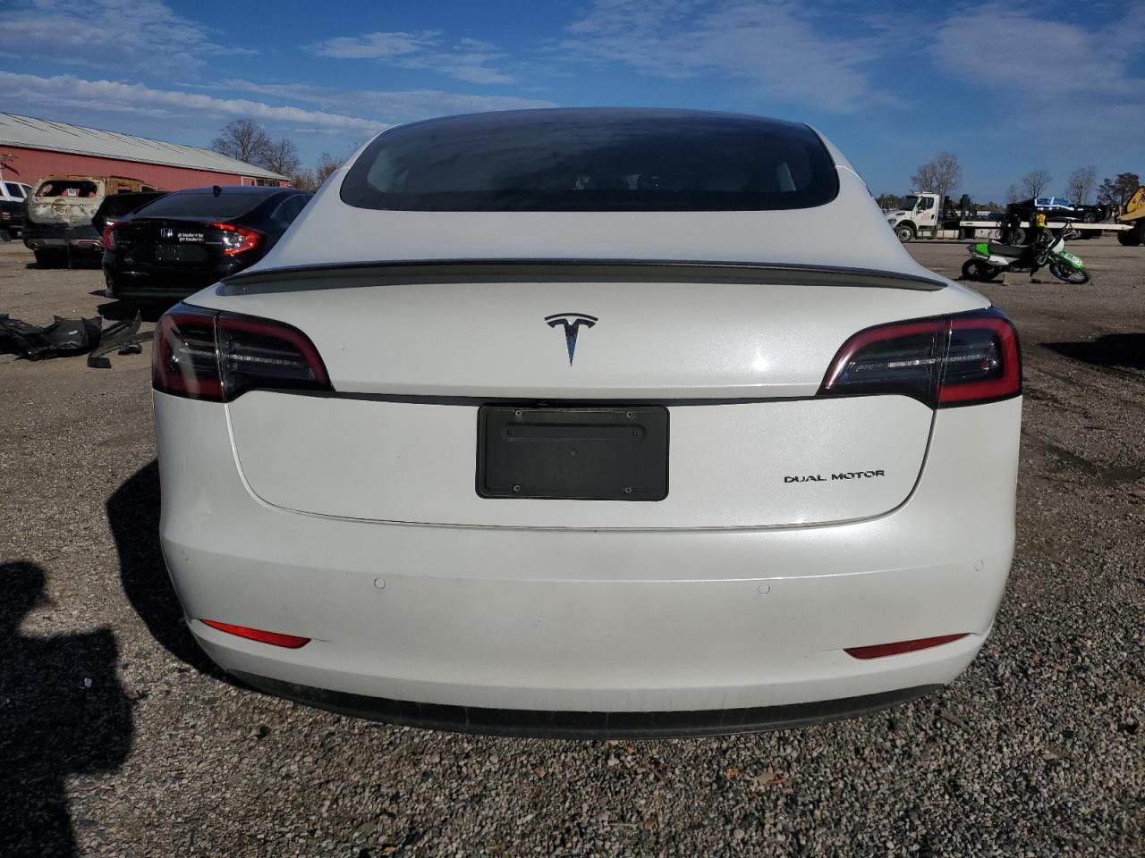 2022 Tesla Model 3 VIN: 5YJ3E1EB1NF124883 Lot: 87440025