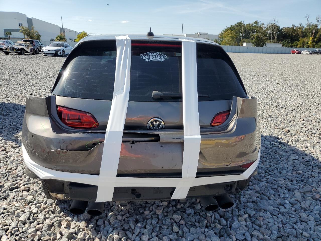 2015 Volkswagen Golf R VIN: WVWLF7AU9FW245472 Lot: 92835005