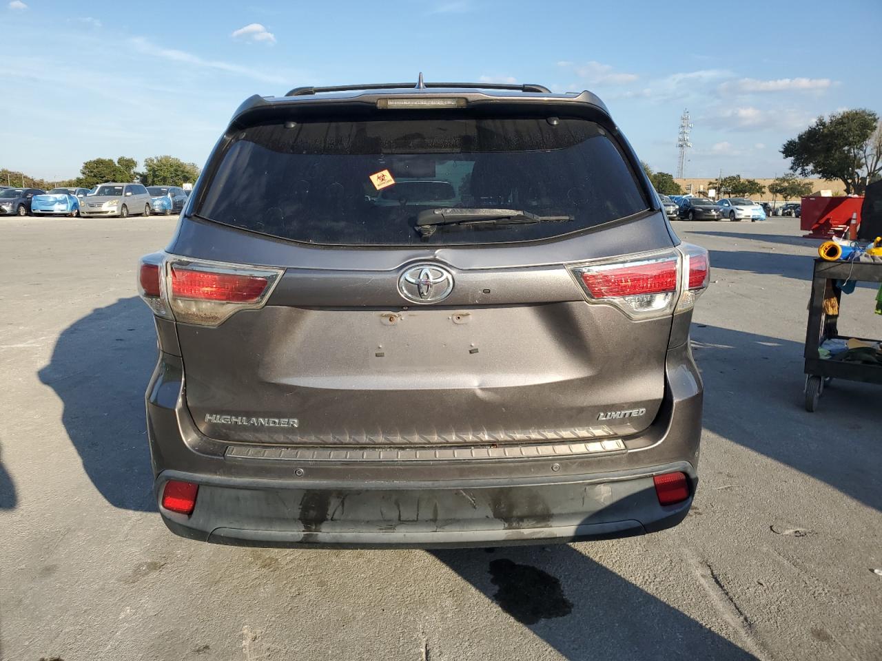2015 Toyota Highlander Limited VIN: 5TDYKRFH3FS046989 Lot: 93291885