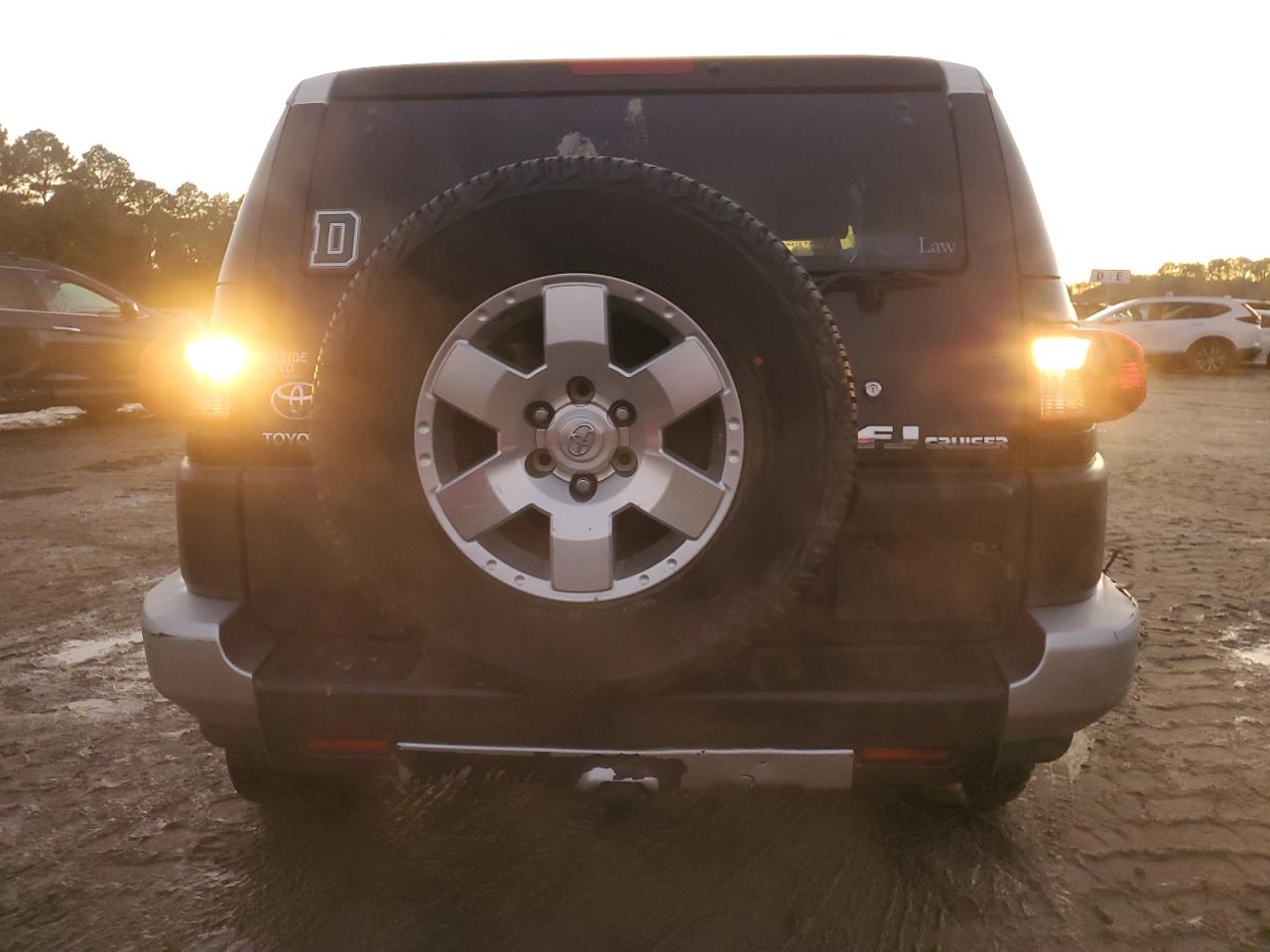 2008 Toyota Fj Cruiser VIN: JTEBU11F38K048271 Lot: 91345075