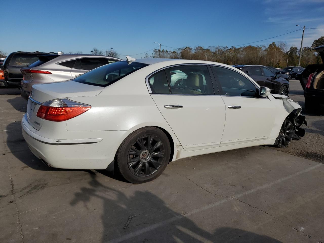 2009 Hyundai Genesis 3.8L VIN: KMHGC46E19U034790 Lot: 91384915