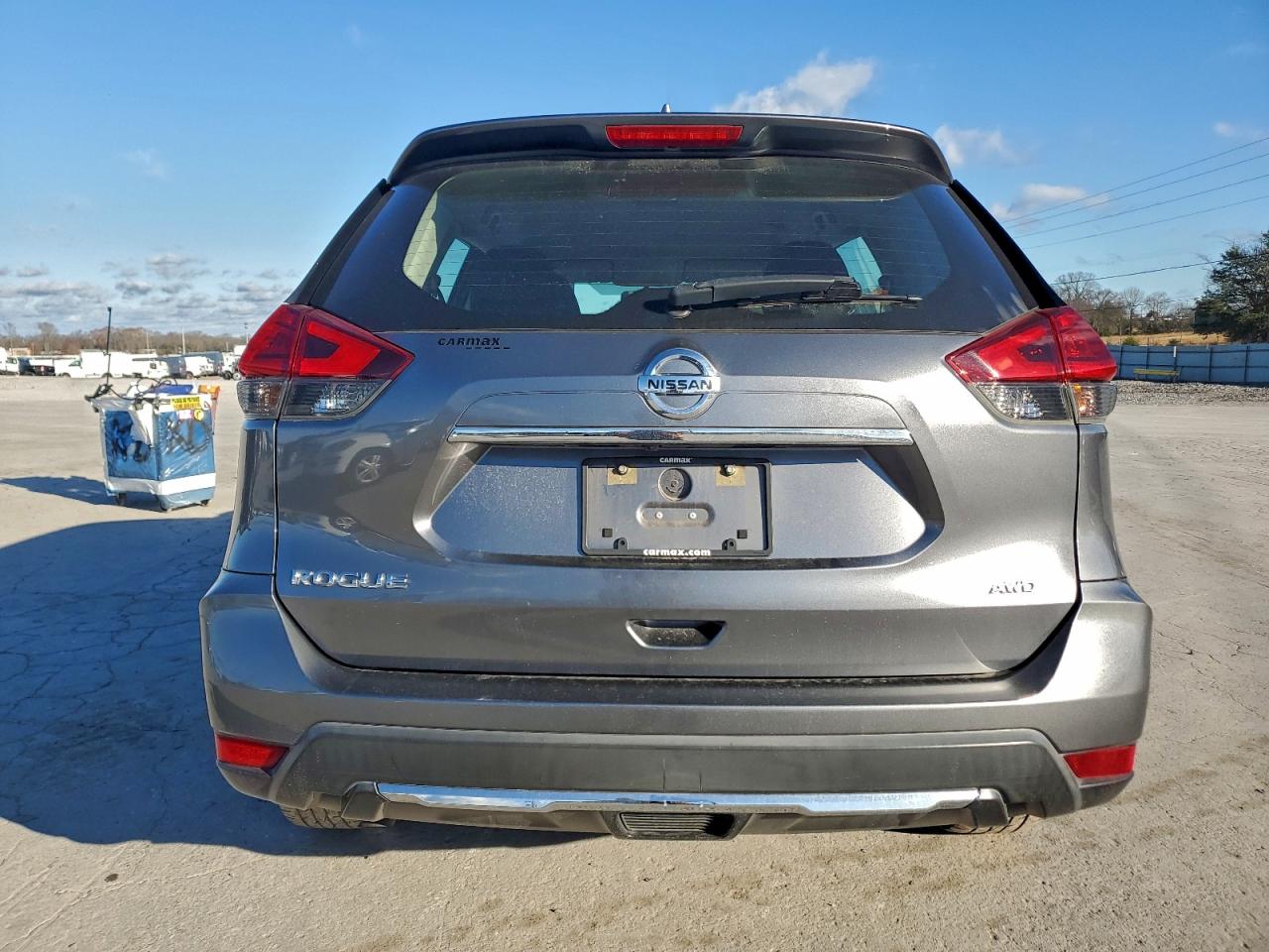 2017 Nissan Rogue S VIN: KNMAT2MV5HP594066 Lot: 94209355