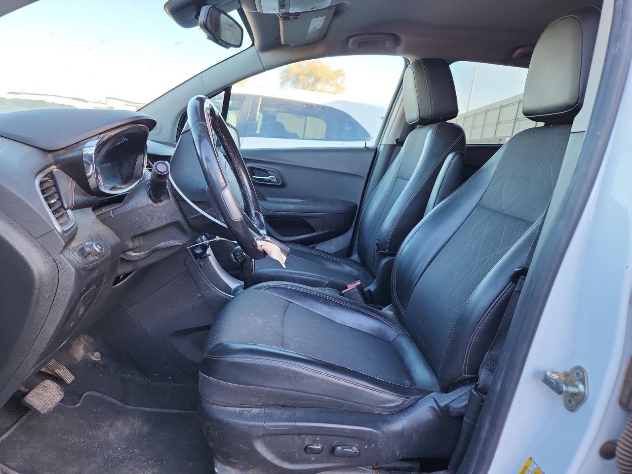 2020 Chevrolet Trax 1Lt VIN: 3GNCJPSB2LL145976 Lot: 92120305