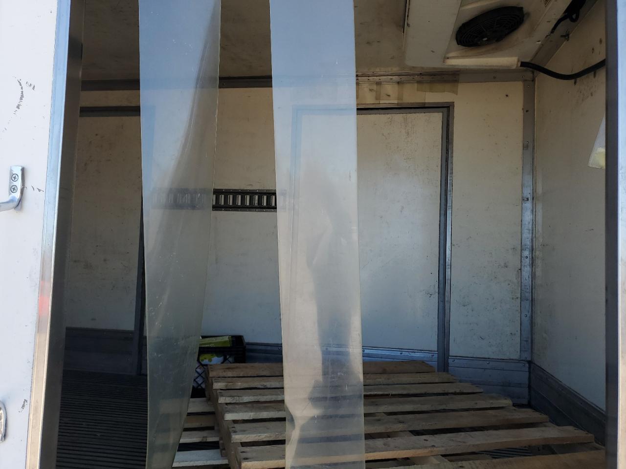 2018 Chevrolet Express Refrigerated Delivery Truck VIN: 1GB0GRFP4J1341096 Lot: 92618445