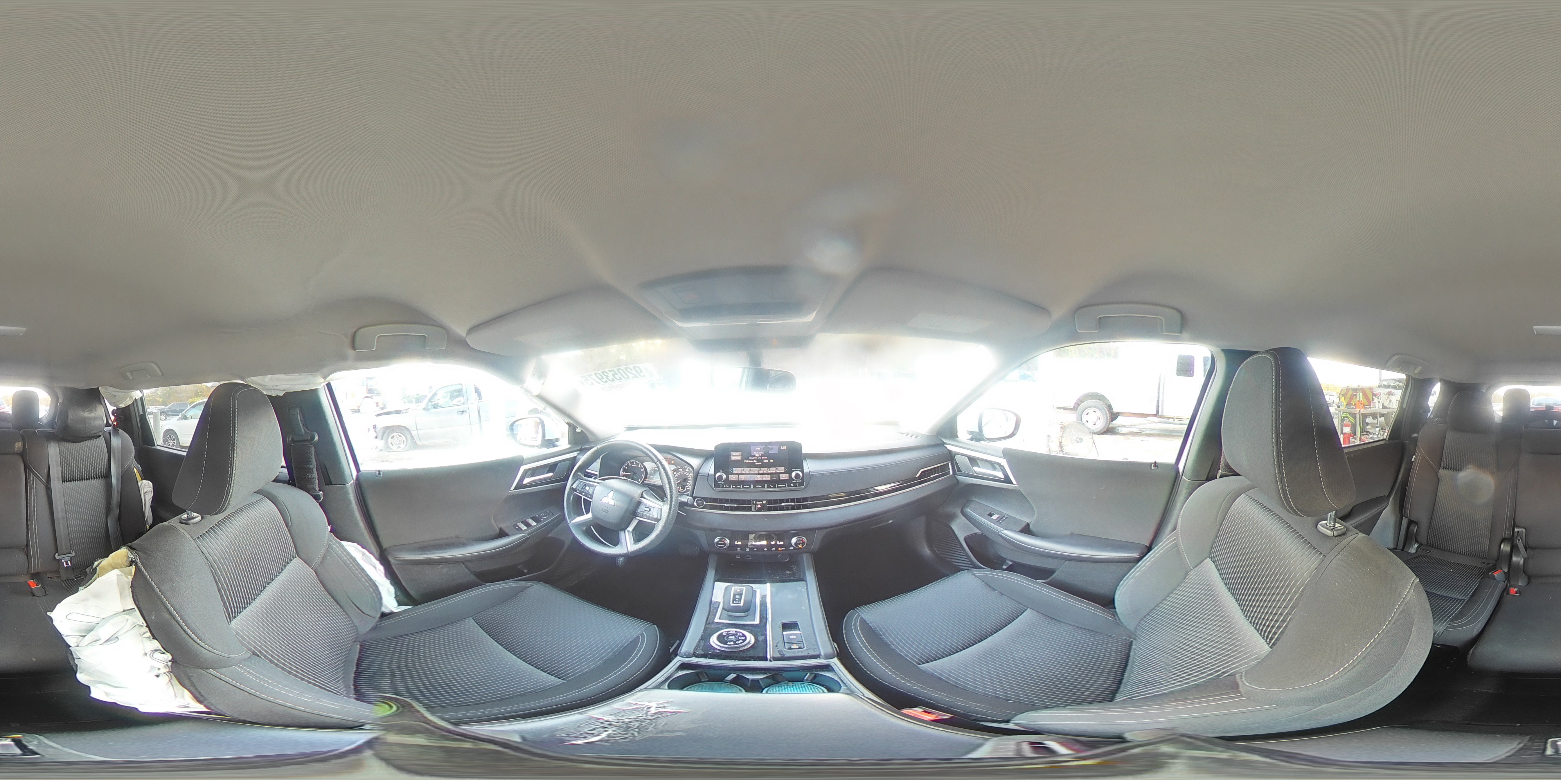 2024 Mitsubishi Outlander Es VIN: JA4J4UA84RZ025121 Lot: 92053975