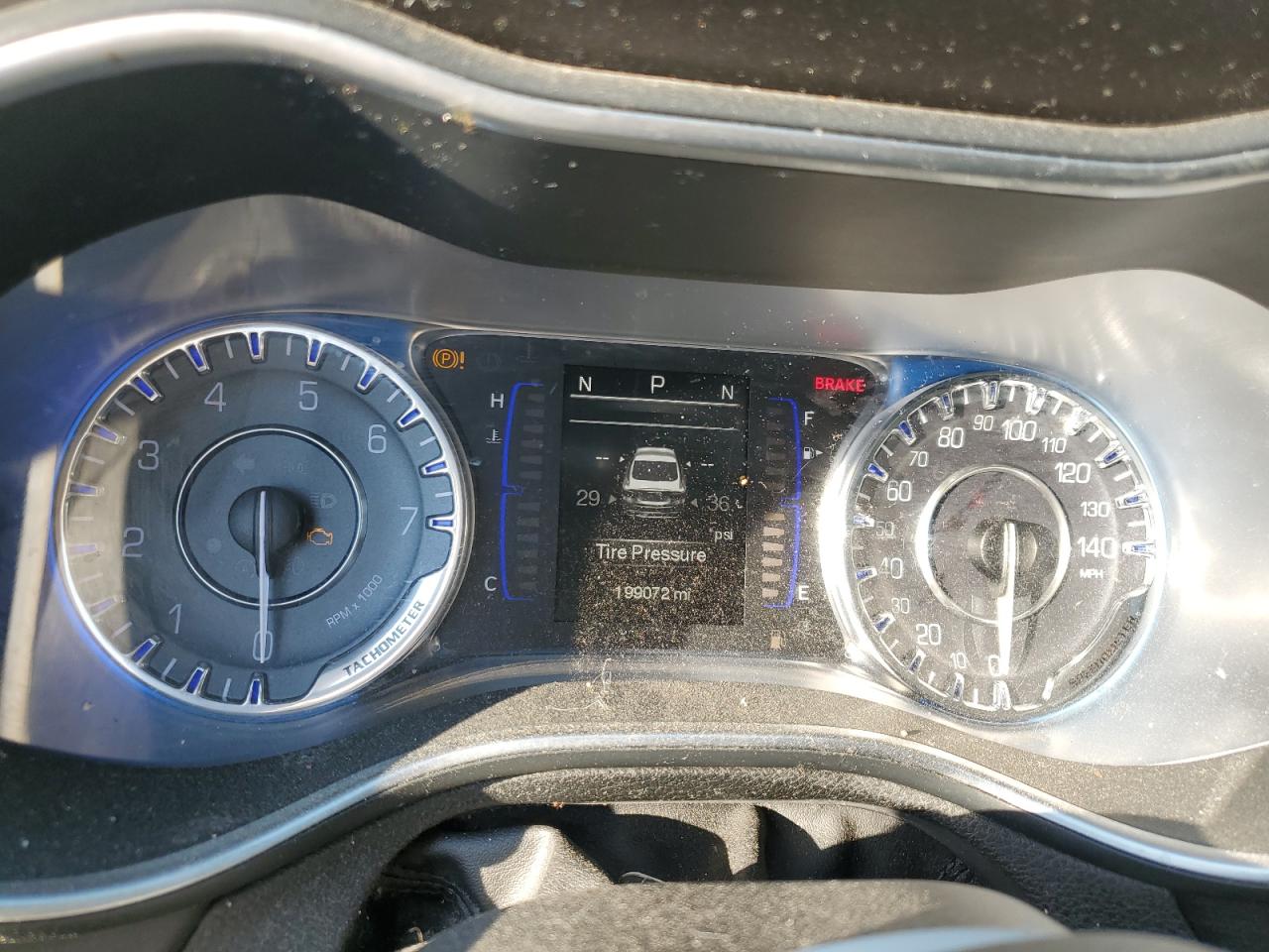 2015 Chrysler 200 Limited VIN: 1C3CCCAB0FN718413 Lot: 92949615