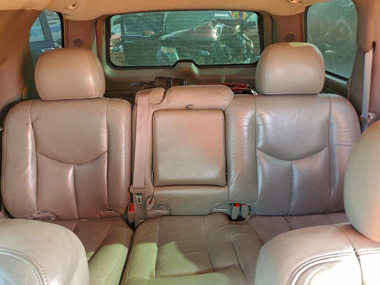 2003 Chevrolet Tahoe C1500 VIN: 1GNEC13ZX3R143901 Lot: 93479645