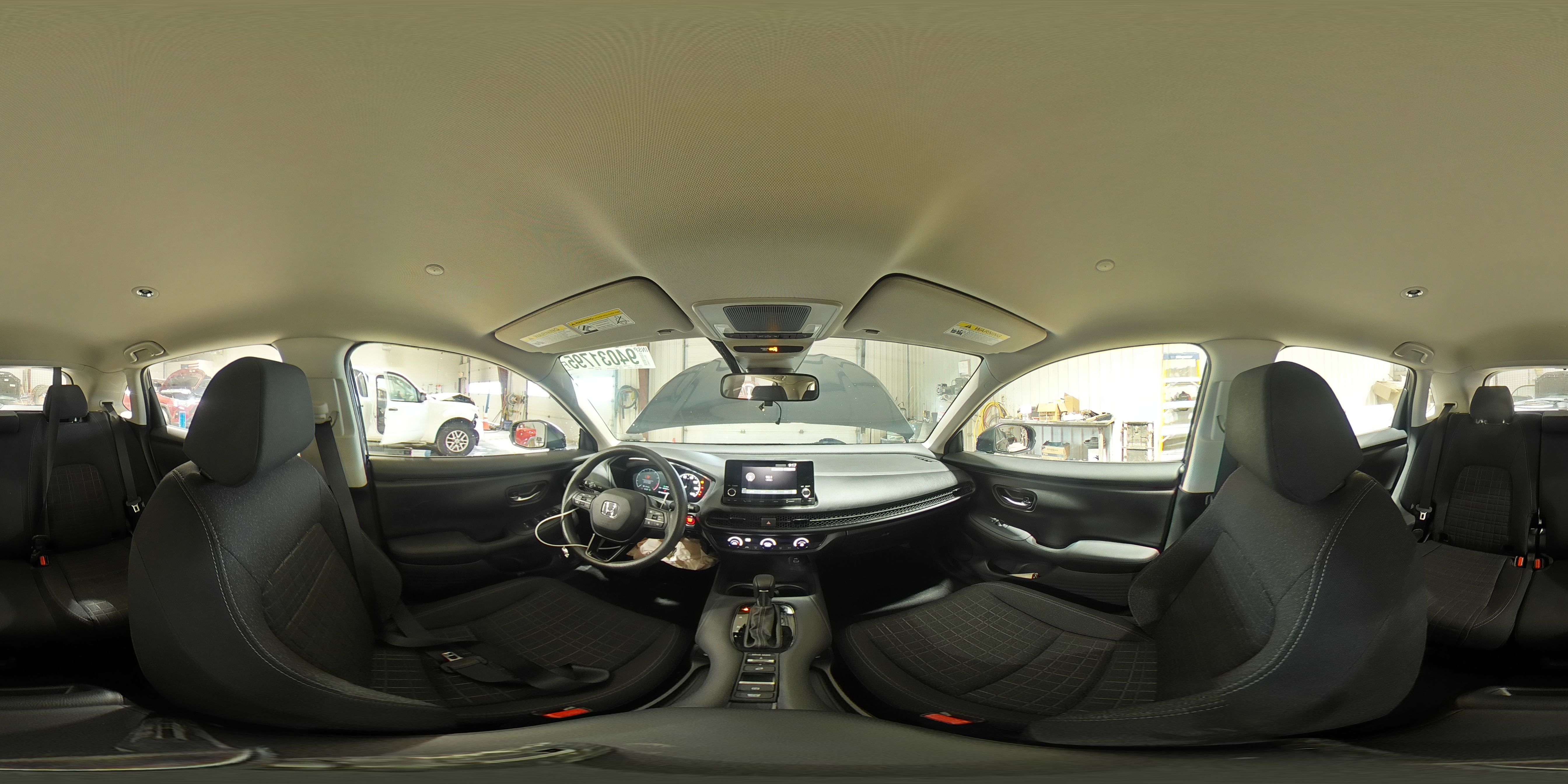 2025 Honda Hr-V Lx VIN: 3CZRZ2H39SM732015 Lot: 94031795