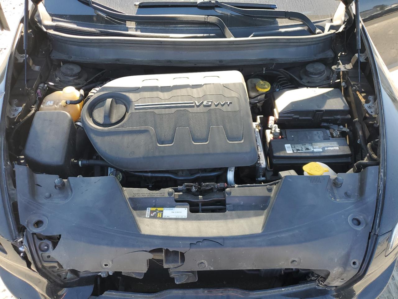 2015 Jeep Cherokee Latitude VIN: 1C4PJLCS2FW707231 Lot: 93433015