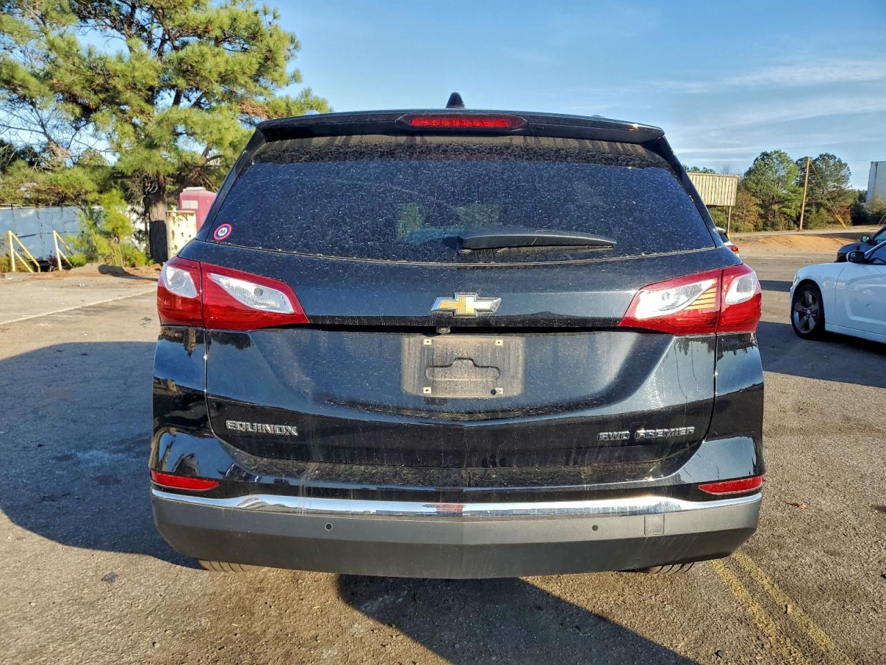 2020 Chevrolet Equinox Premier VIN: 2GNAXXEV5L6215650 Lot: 93872975