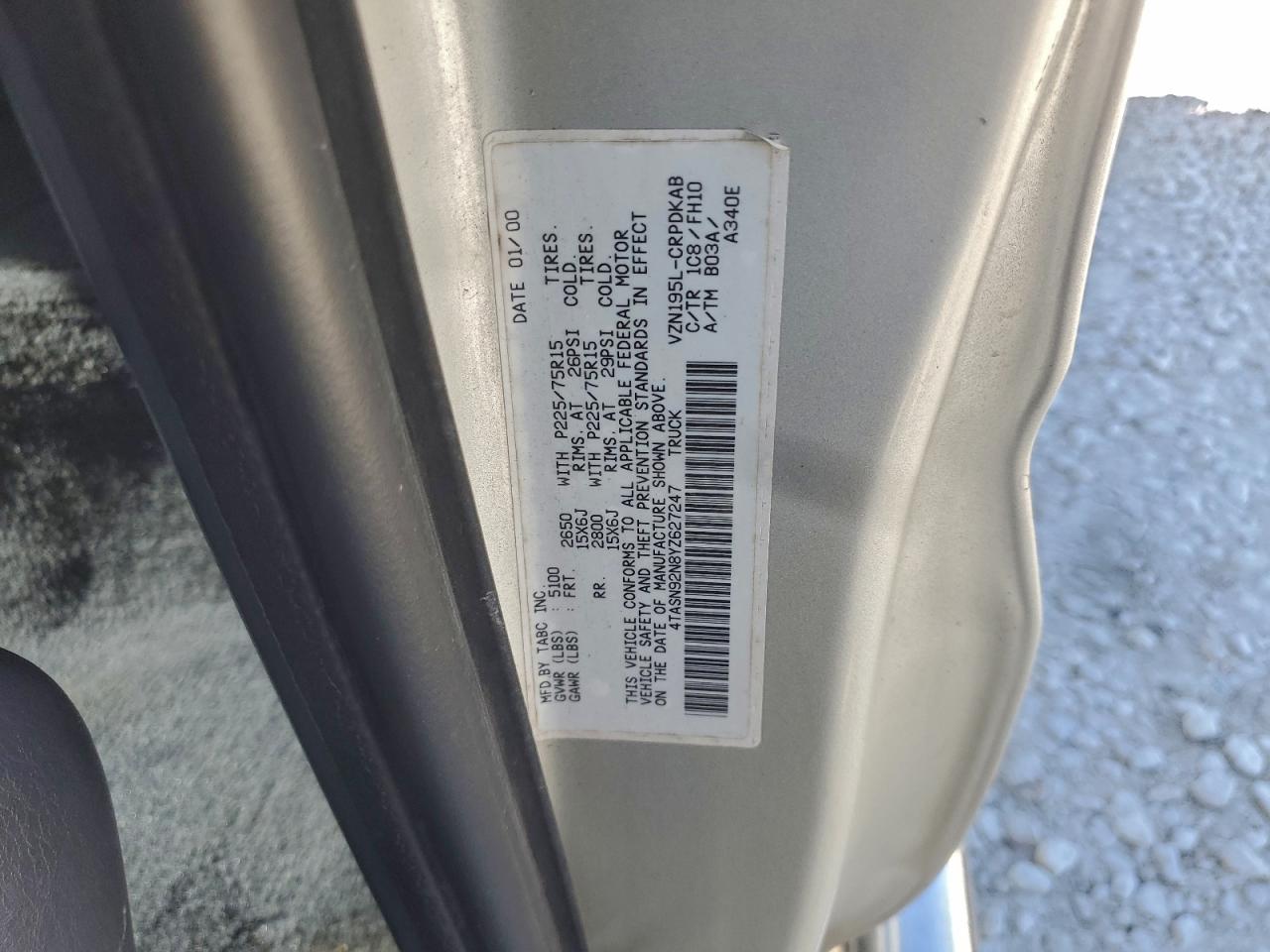 2000 Toyota Tacoma Xtracab Prerunner VIN: 4TASN92N8YZ627247 Lot: 94223355