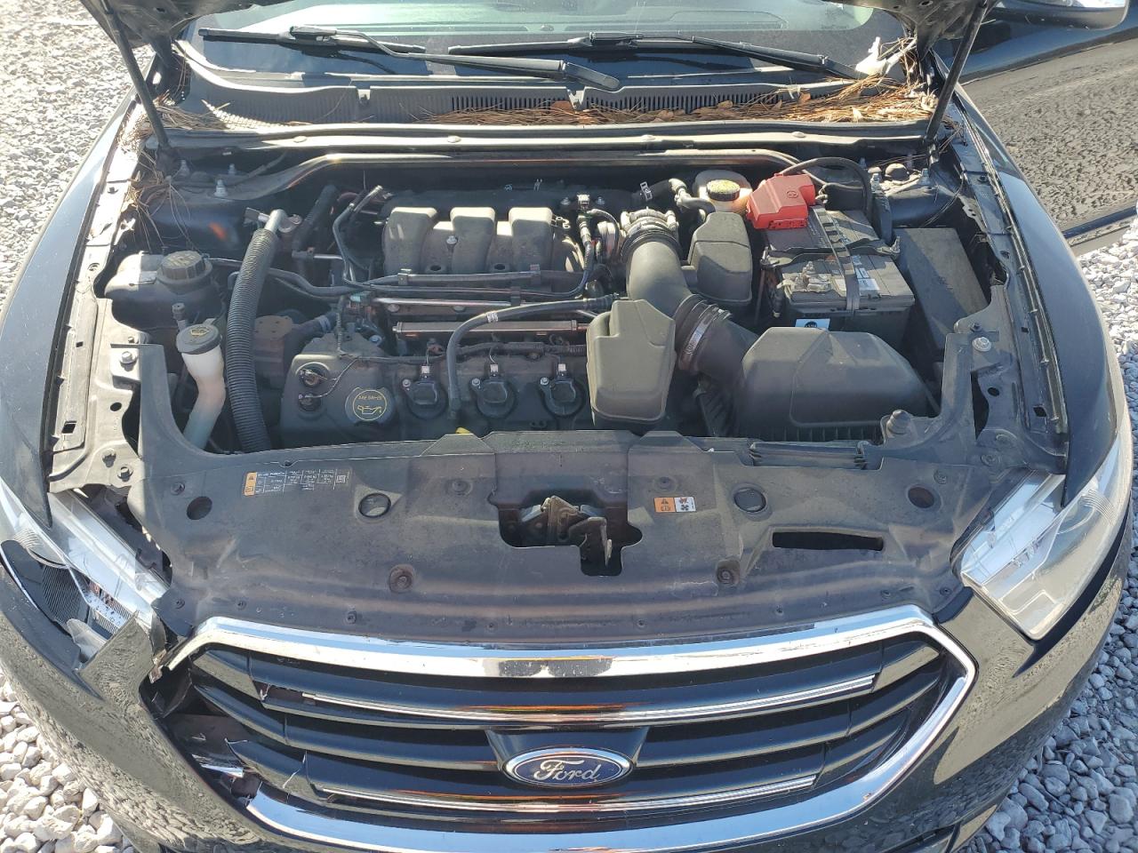 2017 Ford Taurus Limited VIN: 1FAHP2F88HG121679 Lot: 92641555