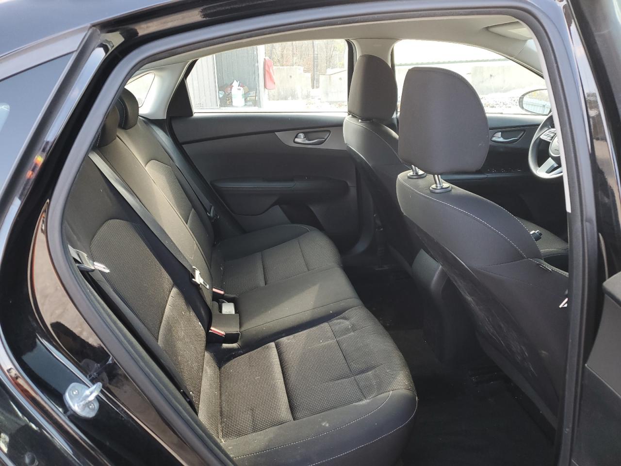 2019 Kia Forte Fe VIN: 3KPF24AD0KE102504 Lot: 92374895