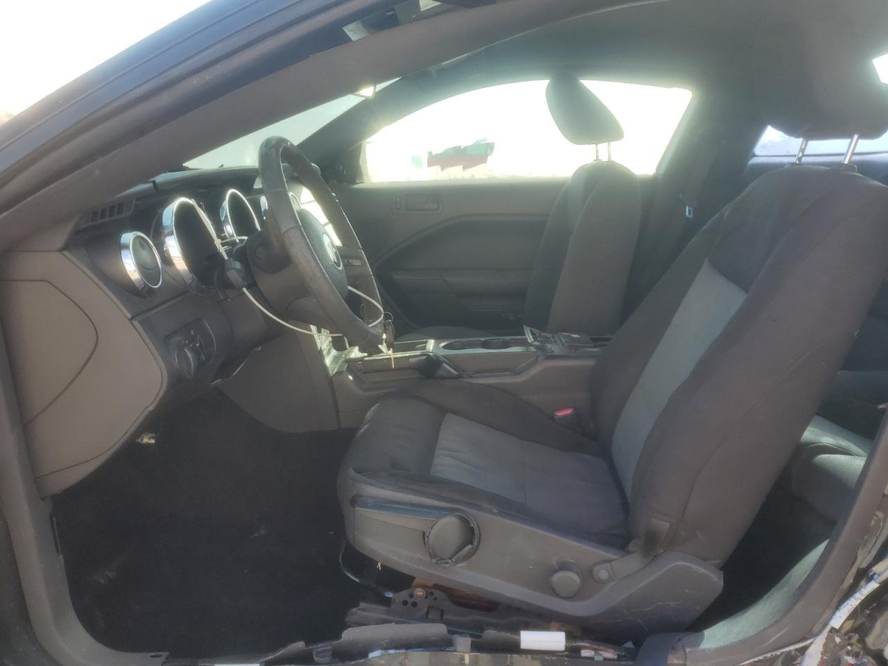 2007 Ford Mustang VIN: 1ZVFT80N575305418 Lot: 91087455