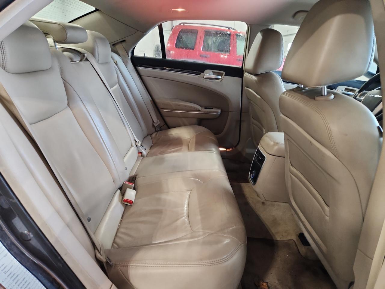 2013 Chrysler 300 VIN: 2C3CCAAG5DH589302 Lot: 92832305