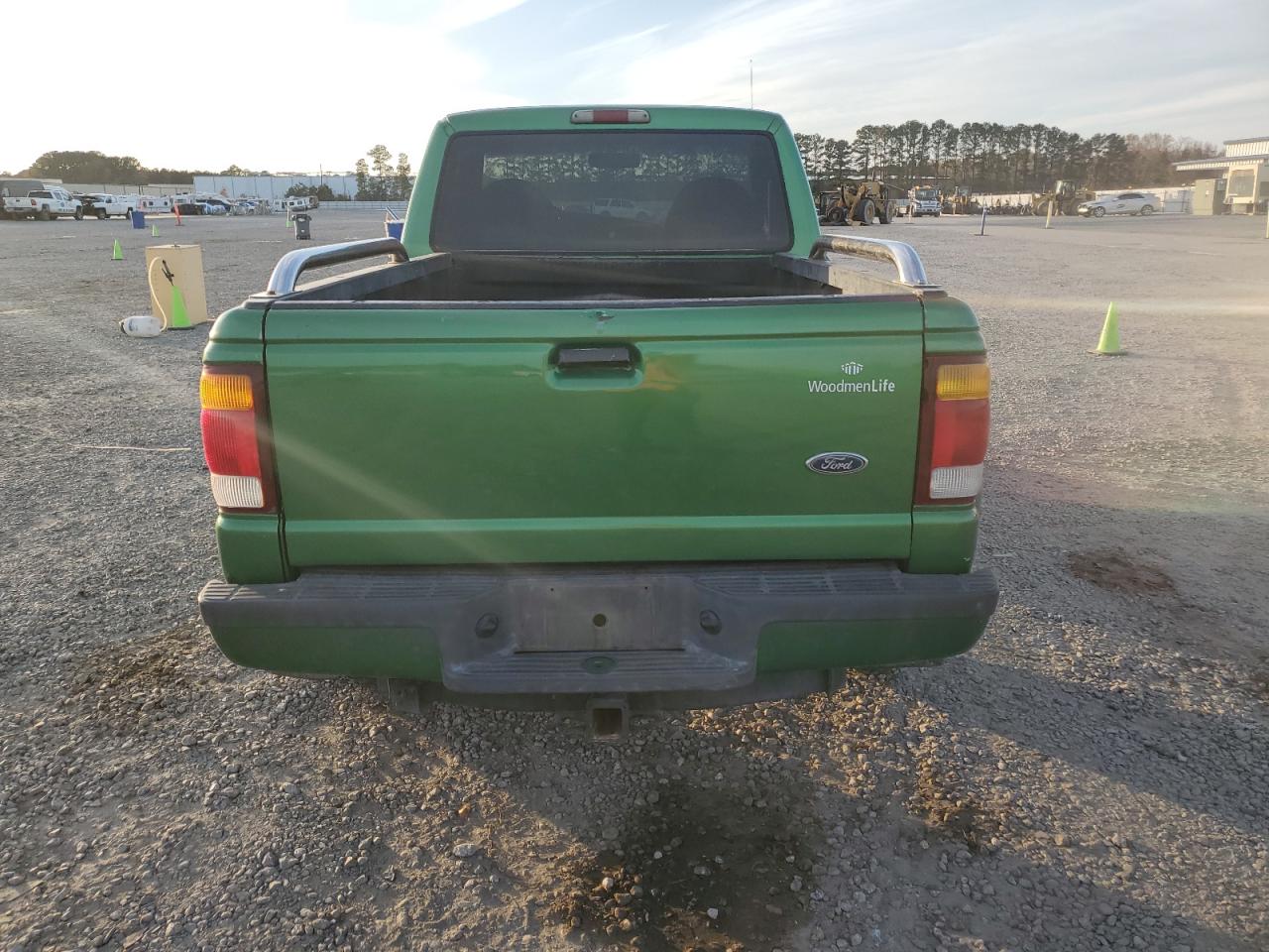 1999 Ford Ranger VIN: 1FTYR10C0XTA23652 Lot: 92890865