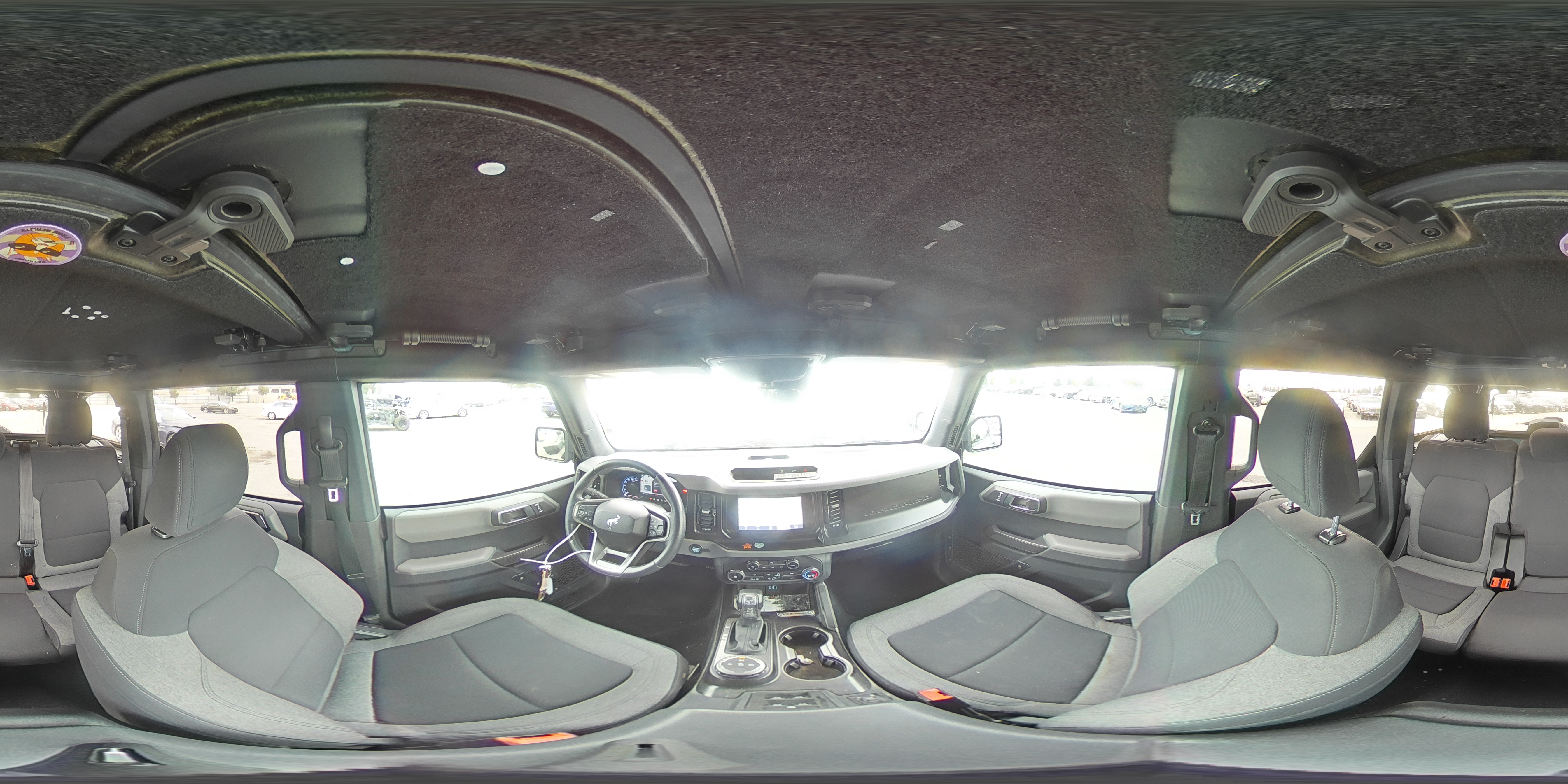 2021 Ford Bronco Base VIN: 1FMDE5BH4MLA60799 Lot: 92712395