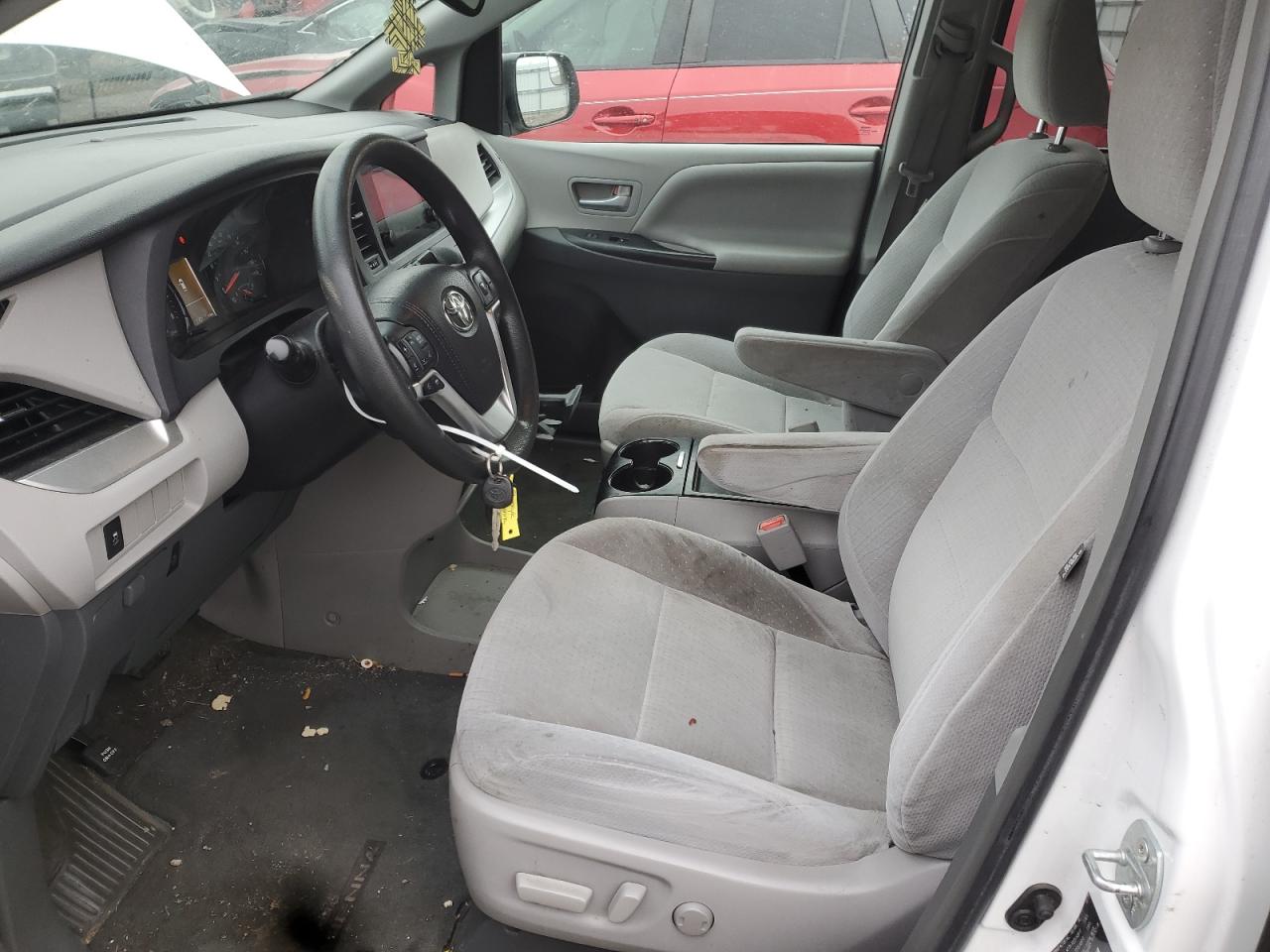 2015 Toyota Sienna Le VIN: 5TDKK3DC7FS582774 Lot: 93313275