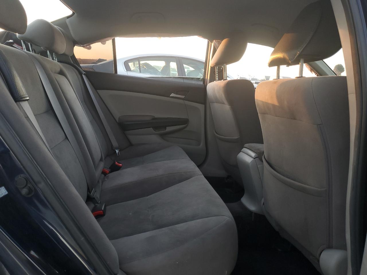 2011 Honda Accord Lxp VIN: 1HGCP2F40BA120295 Lot: 91888615